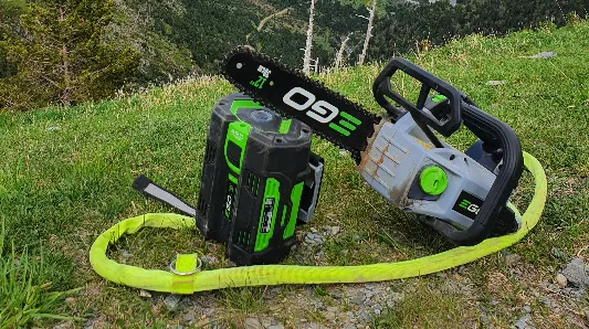 Motosierras a batería y eléctricas